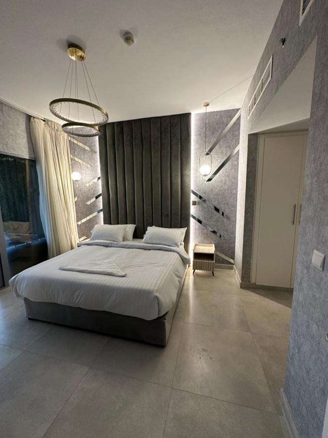 Apartment برج داماك Damac