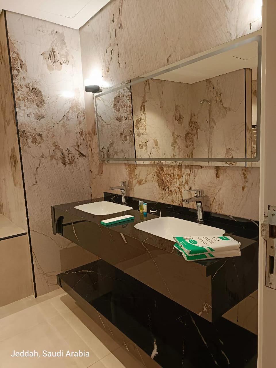 برج داماك Damac Jeddah