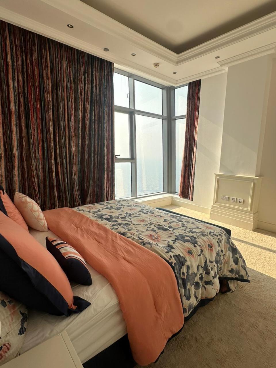 Apartment برج داماك Damac